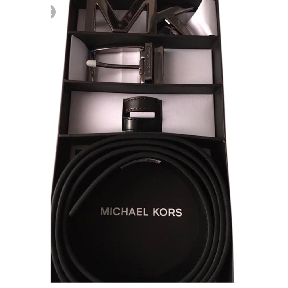 Michael Kors 4 in 1 belt - Picture 2 of 4